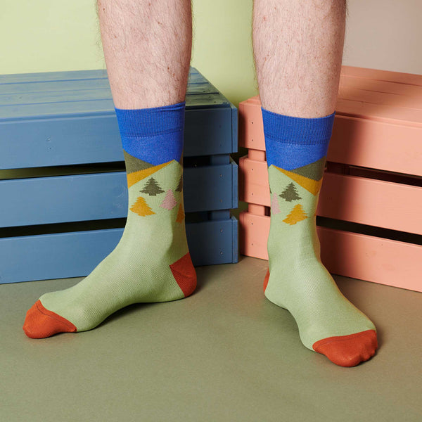 Men's Light Green Mountains Organic Cotton Ankle Socks